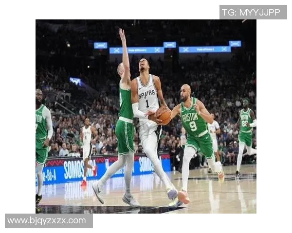 巴拿马与乌拉圭篮球对决精彩纷呈谁能在赛场上笑到最后 巴拿马与乌拉圭篮球对决精彩纷呈谁能在赛场上笑到最后